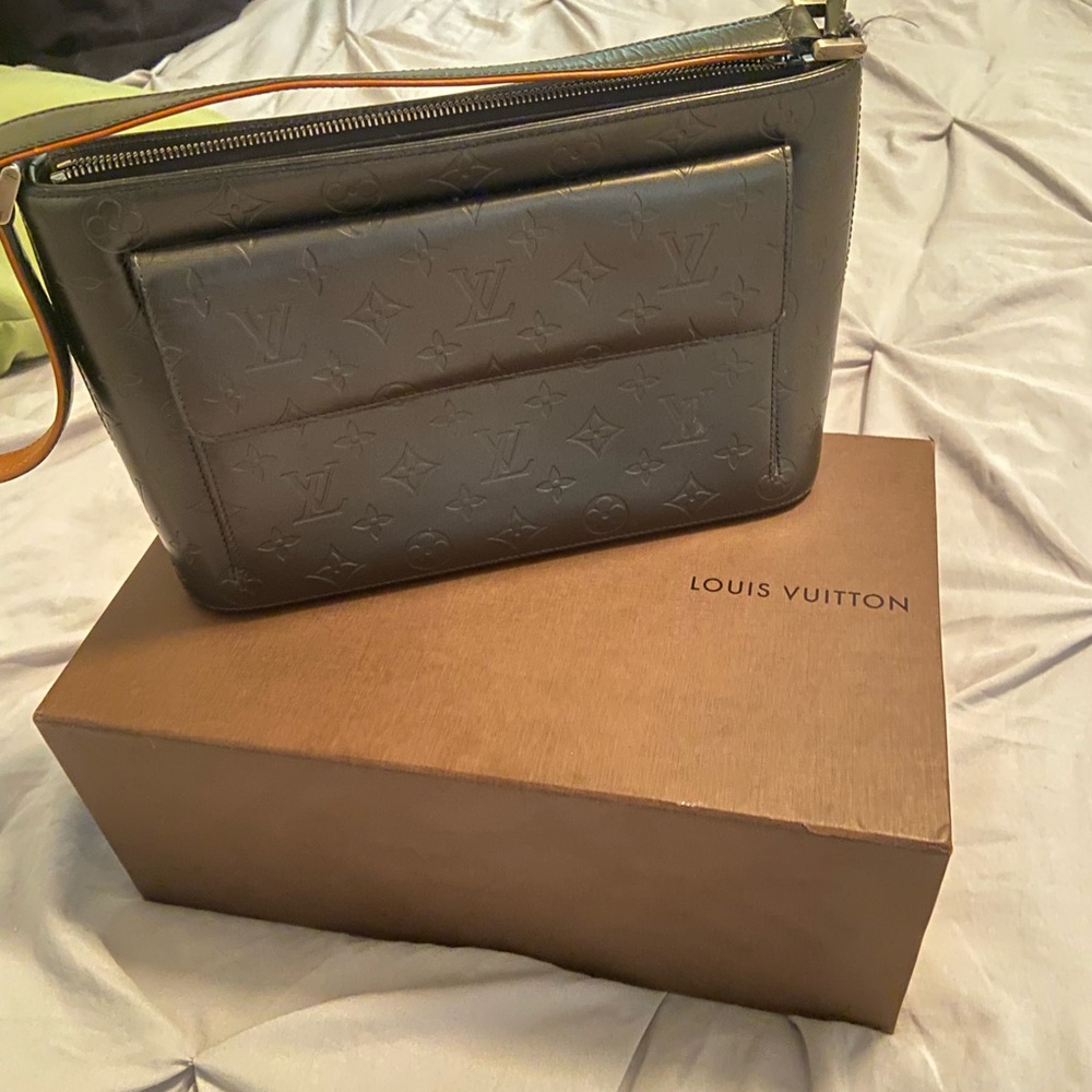 Louis Vuitton Alston shoulder bag FLAWED SEE PHOTOS